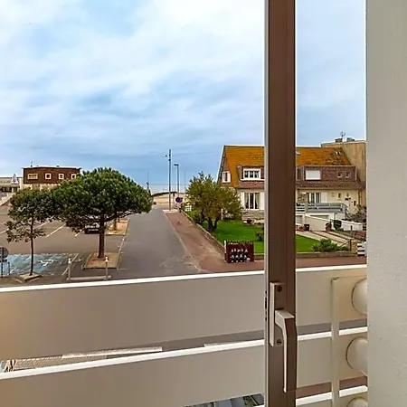 De La Otel Courseulles-sur-Mer